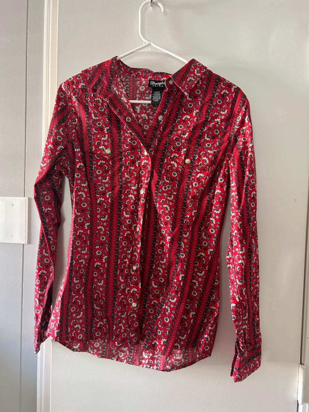 Wrangler Red Floral Stripe Button-Down Shirt